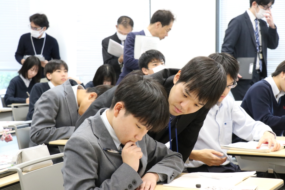 個に迫る授業 nuuao6000000020z.jpg
